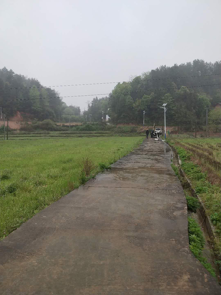 太陽(yáng)能路燈_湖南太陽(yáng)能路燈_農(nóng)村太陽(yáng)能路燈